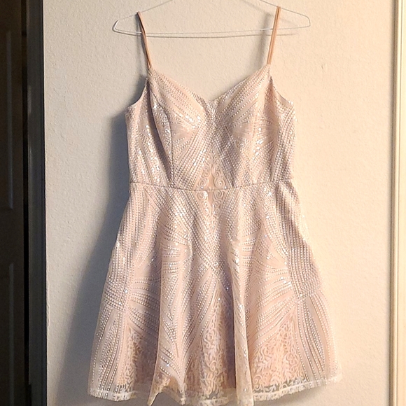 City Studio Dresses & Skirts - Beige and White Short Tulle Cocktail Dress